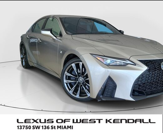 2023 Lexus IS