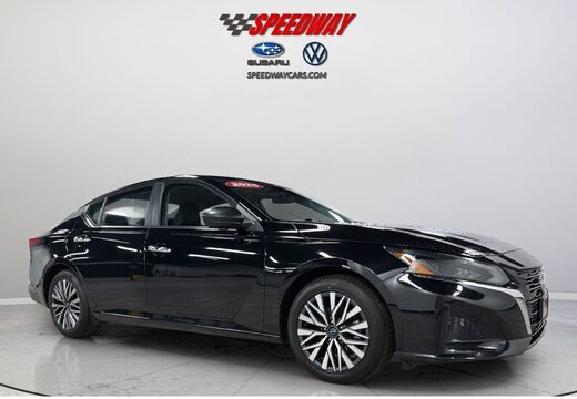 2025 Nissan Altima