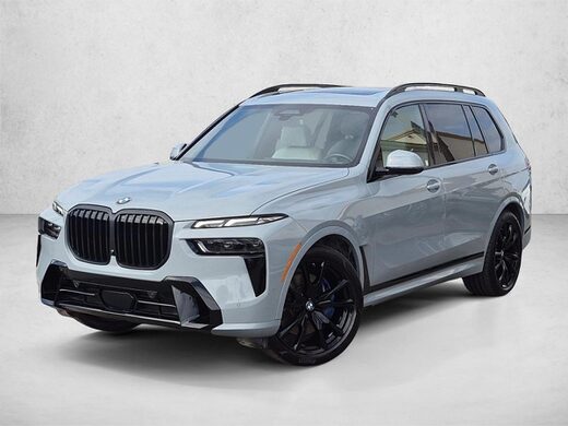 2023 BMW X7