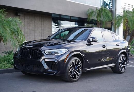 2021 BMW X6 M