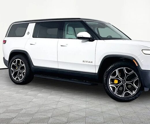 2023 Rivian R1S