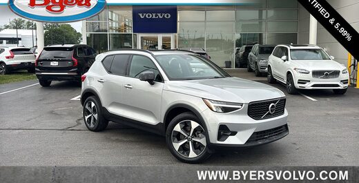 2025 Volvo XC40