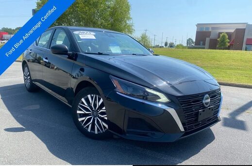 2025 Nissan Altima