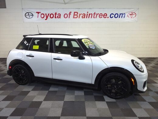 2025 MINI Hardtop 4 Door