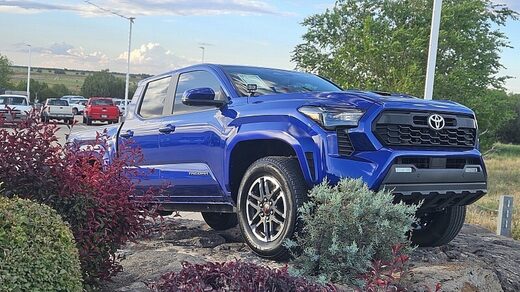 2025 Toyota Tacoma 4WD