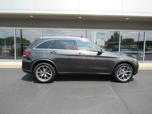 2022 Mercedes-Benz GLC