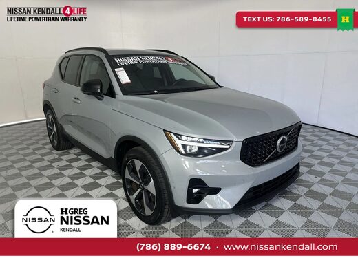 2026 Volvo XC40