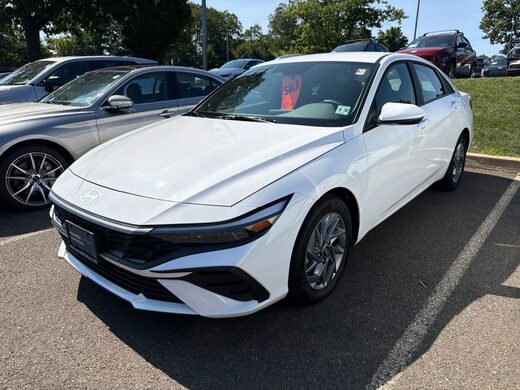 2025 Hyundai Elantra Hybrid