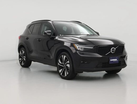 2025 Volvo XC40