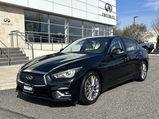 2023 INFINITI Q50