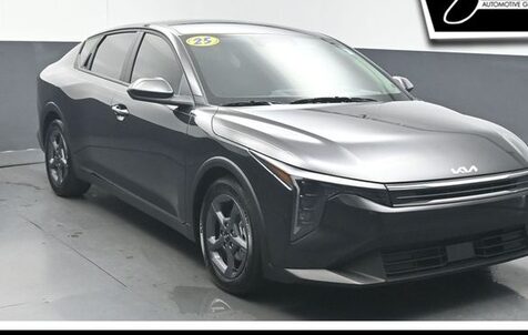 2025 Kia K4