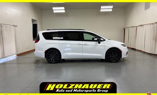 2024 Chrysler Pacifica