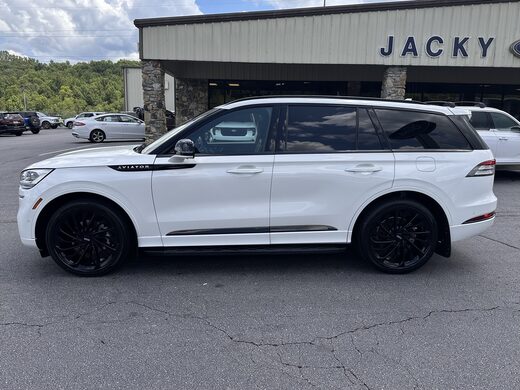 2023 Lincoln Aviator