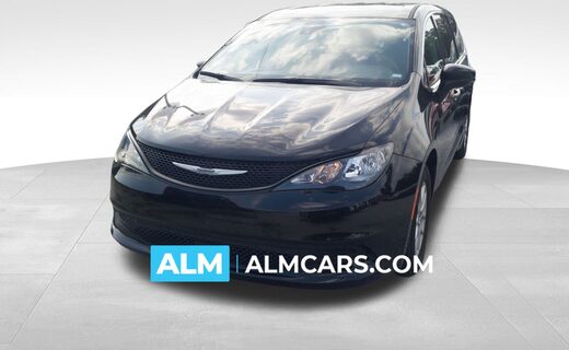 2023 Chrysler Voyager