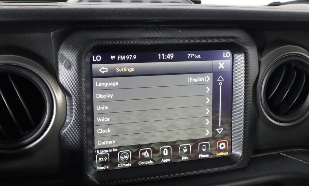 Photo 33
