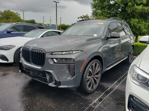 2024 BMW X7