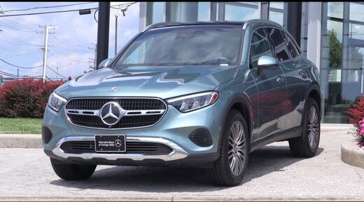 2025 Mercedes-Benz GLC