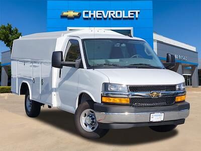 2024 Chevrolet Express Commercial Cutaway