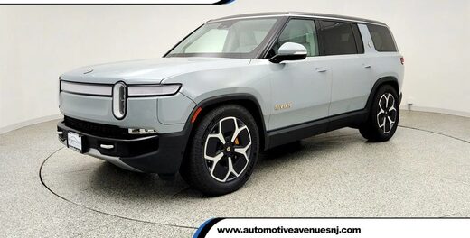 2024 Rivian R1S