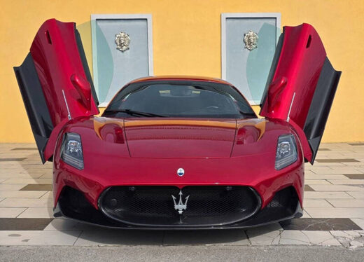 2022 Maserati MC20