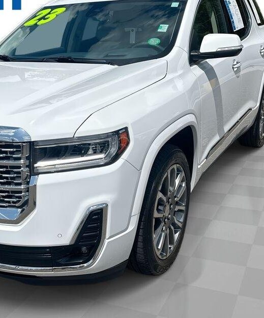 2023 GMC Acadia