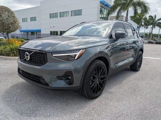 2026 Volvo XC40