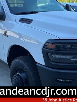 2026 RAM 3500 Chassis Cab