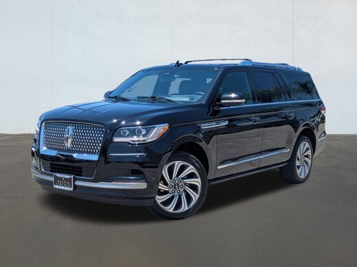 2023 Lincoln Navigator L