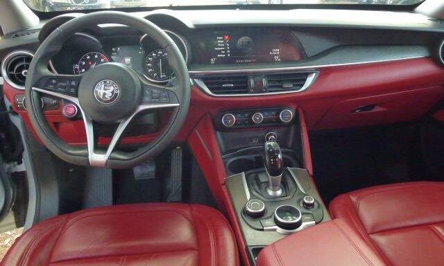 Photo 8