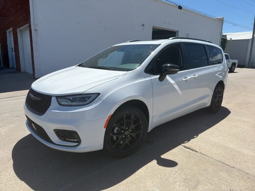 2026 Chrysler Pacifica