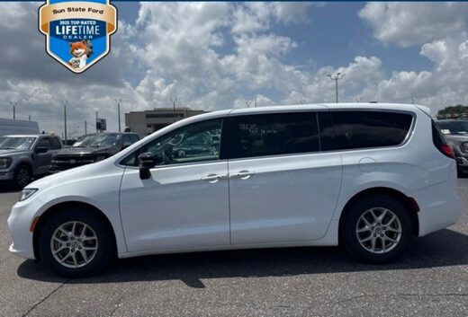 2024 Chrysler Pacifica