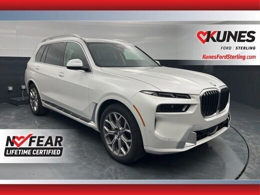 2023 BMW X7