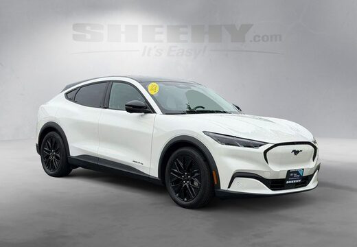 2025 Ford Mustang Mach-E