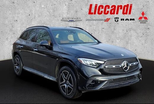 2023 Mercedes-Benz GLC