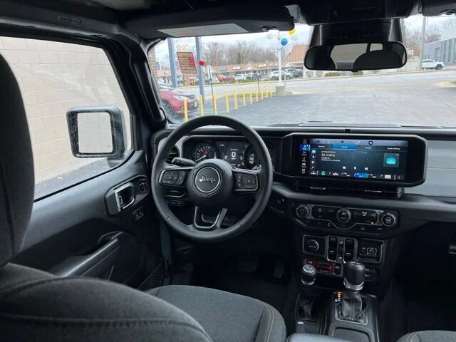 Photo 33