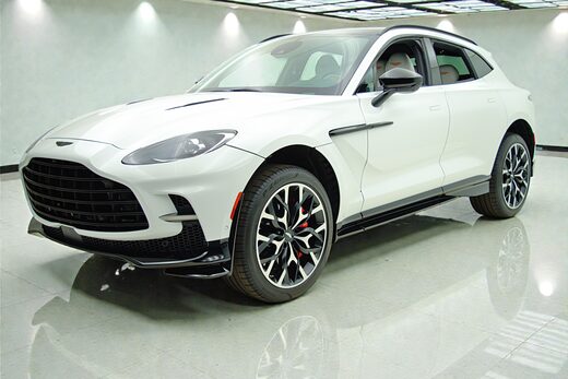 2023 Aston Martin DBX