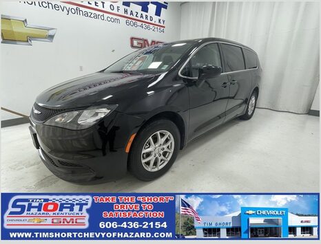 2024 Chrysler Voyager