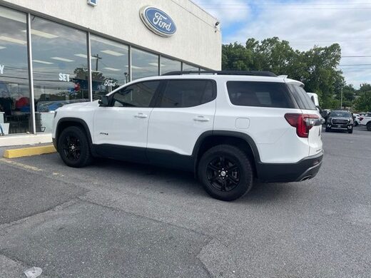 2023 GMC Acadia