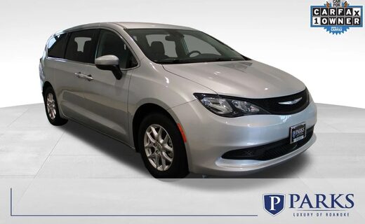 2023 Chrysler Voyager