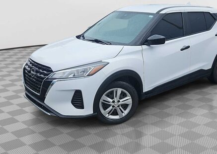 2023 Nissan Kicks